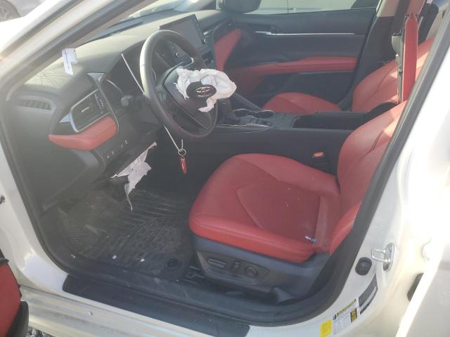  TOYOTA CAMRY 2023 Белый