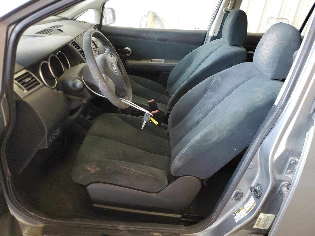 2011 Nissan Versa - Image 7