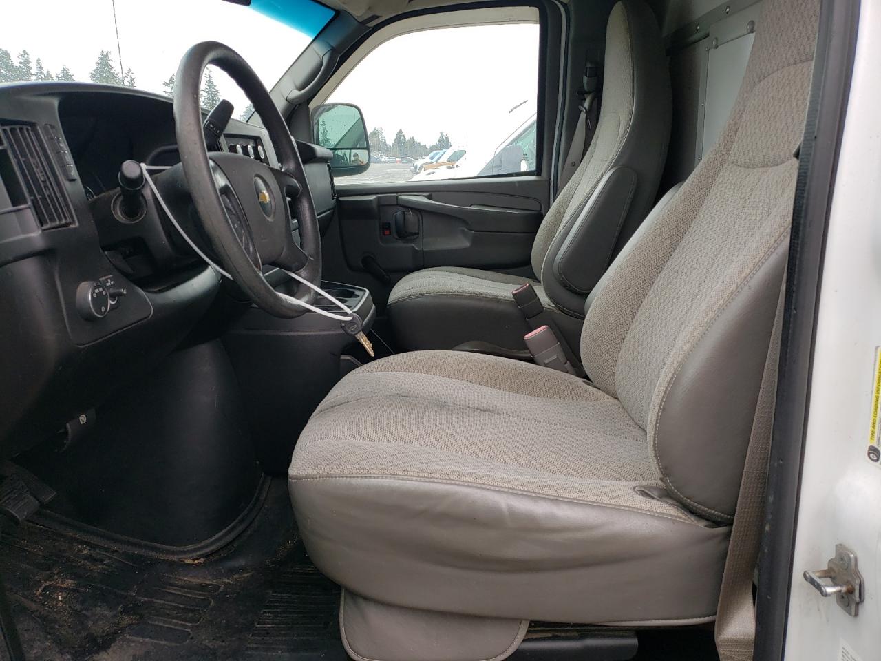 2014 Chevrolet Express - Image 7