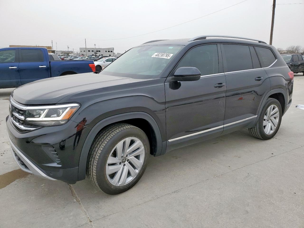 2021 Volkswagen Atlas - Image 1