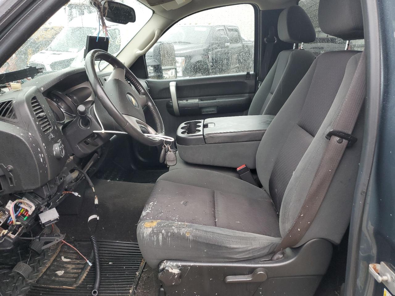 2009 Chevrolet Silverado - Image 7