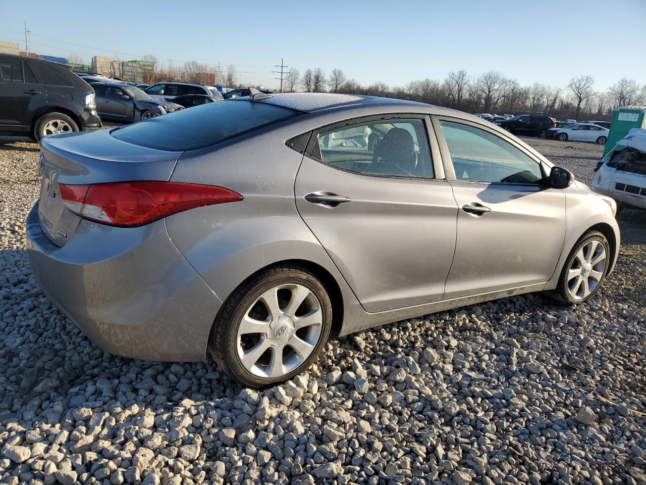 2011 Hyundai Elantra - Image 3