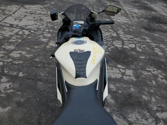  YAMAHA YZF600 2024 Два тона