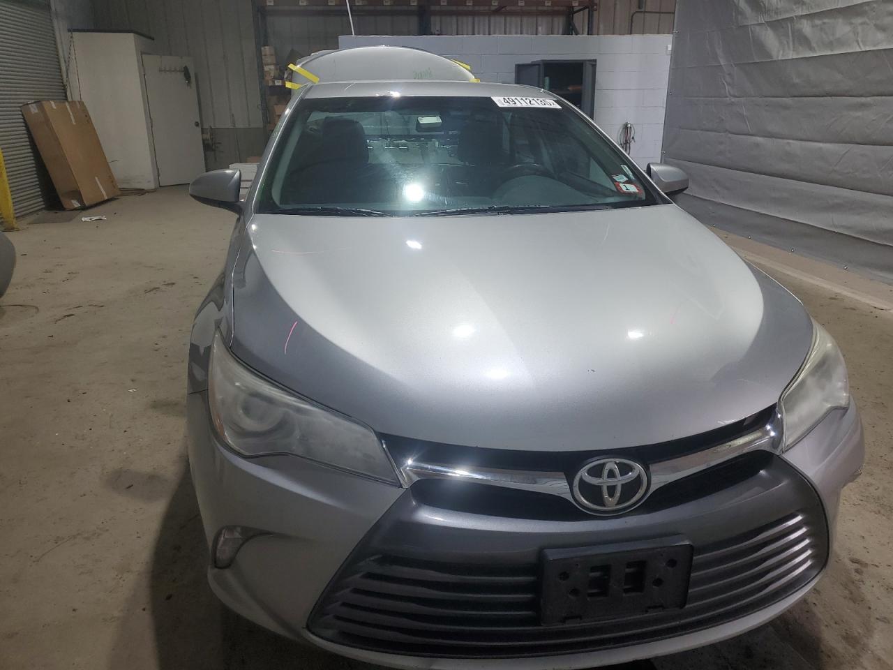 2015 Toyota Camry - Image 5