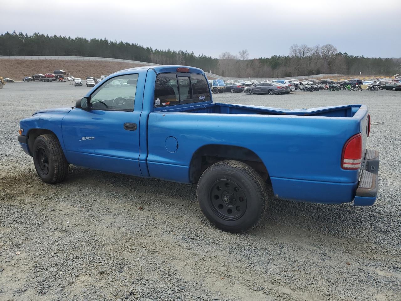 1998 Dodge Dakota - Image 2