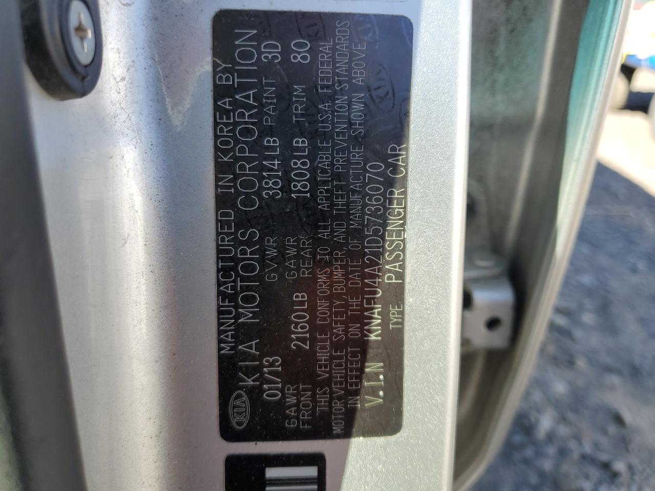 2013 Kia Forte - Image 12