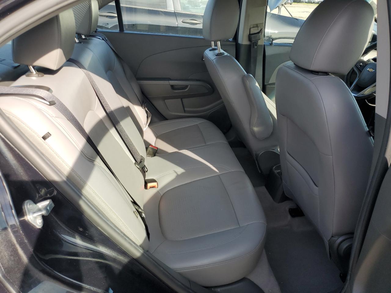 2013 Chevrolet Sonic - Image 10