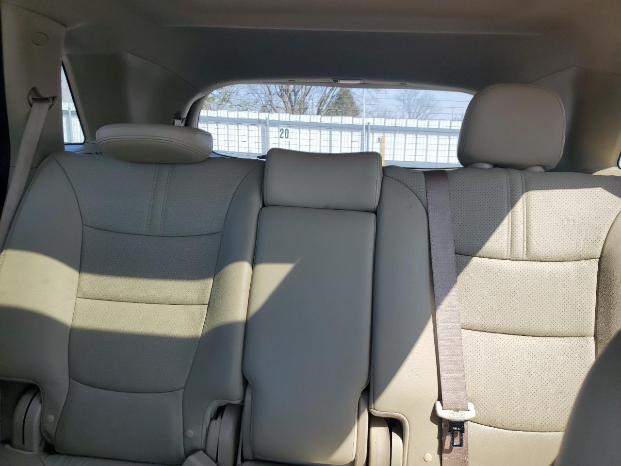 2011 Kia Sorento - Image 10