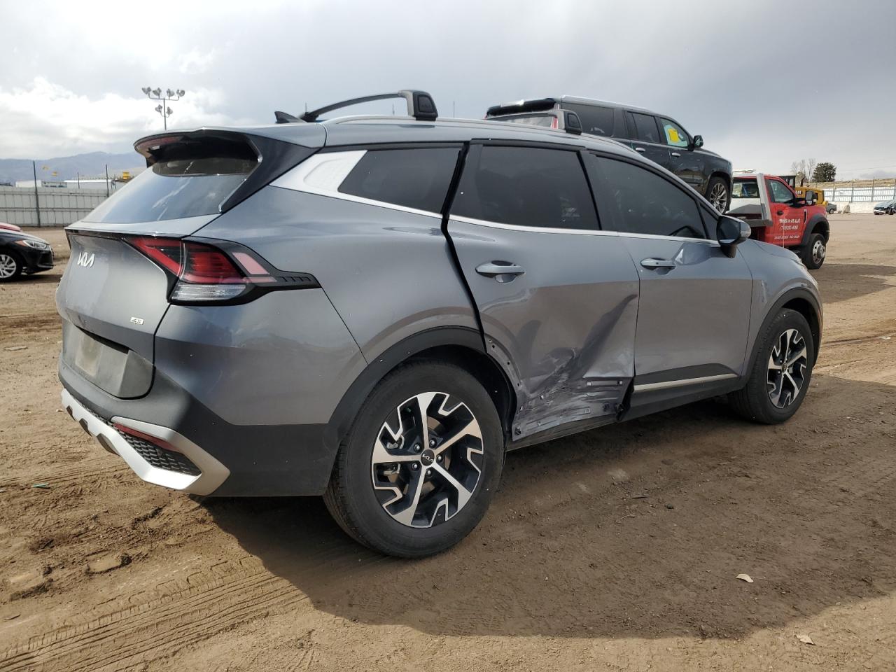 2024 Kia Sportage - Image 3