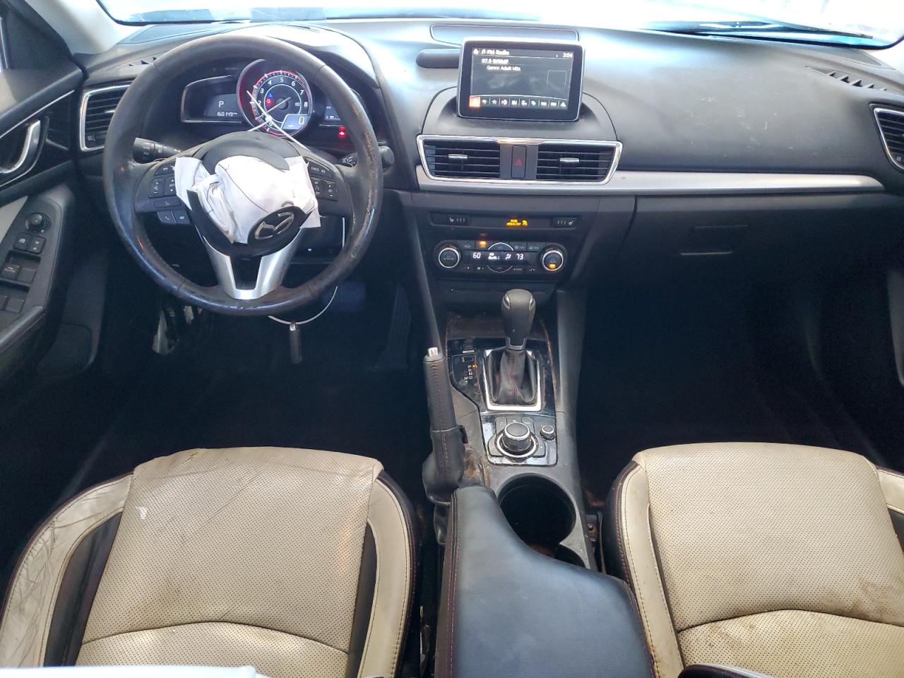 2015 Mazda 3 - Image 8