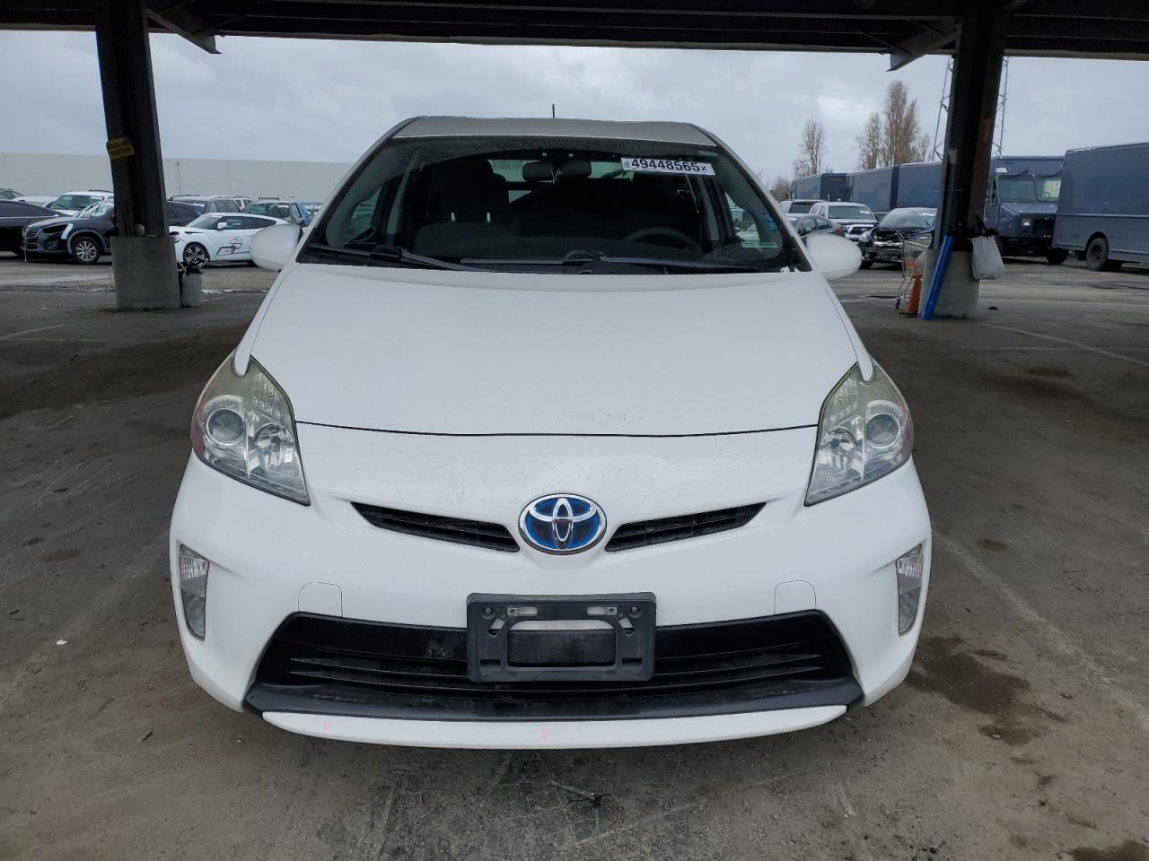 2013 Toyota Prius - Image 5