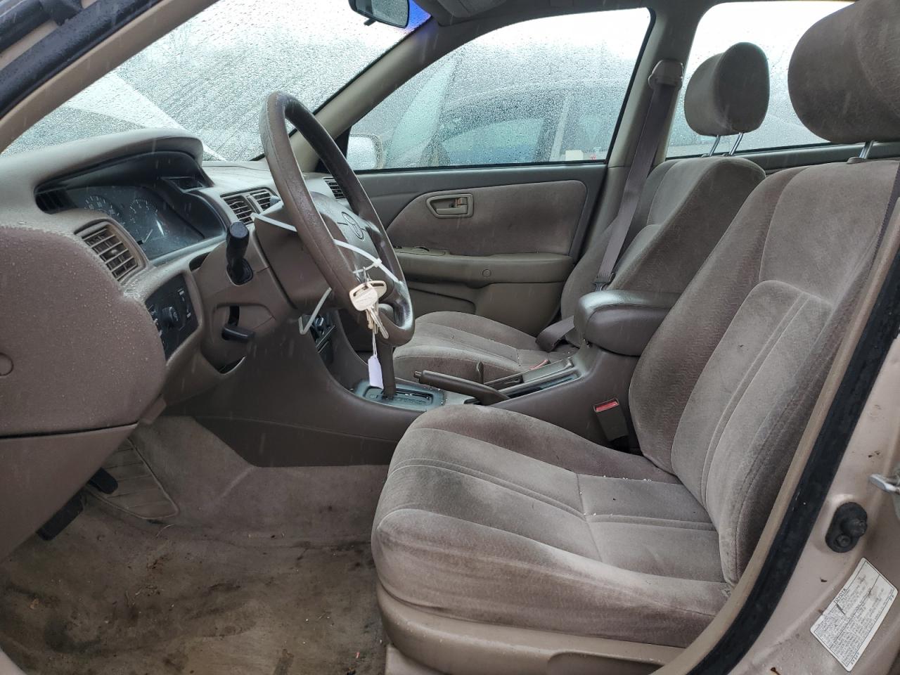 1999 Toyota Camry - Image 7