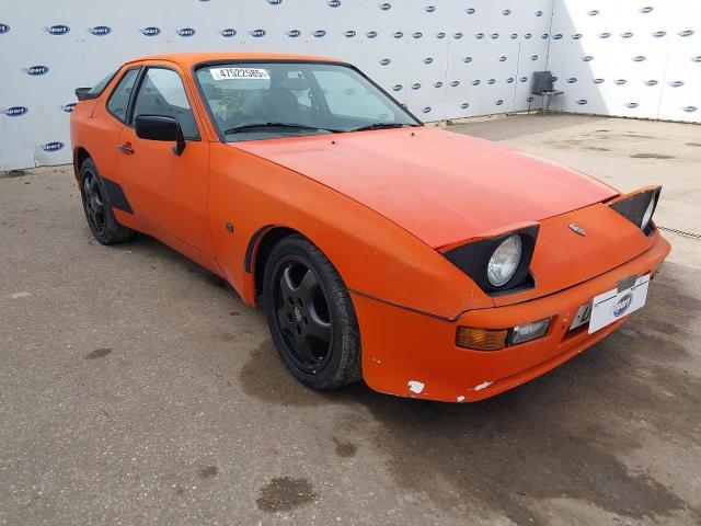 1984 PORSCHE 944