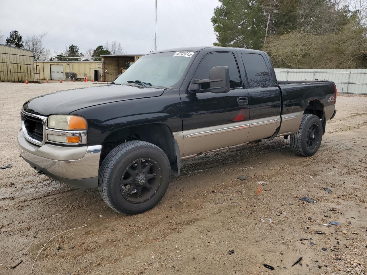 2002 GMC Sierra - Image 1