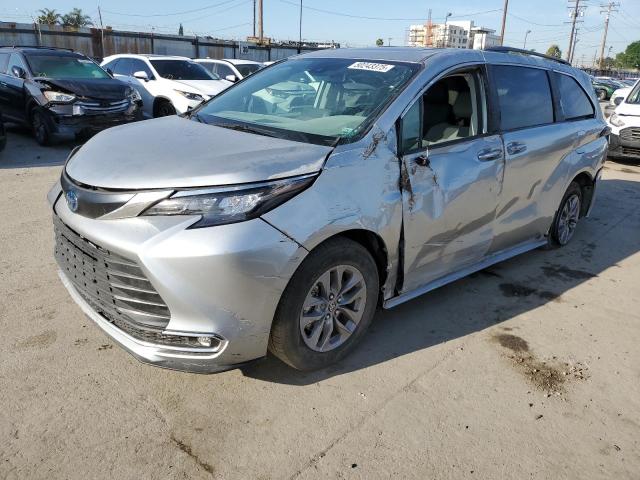 2024 Toyota Sienna Xle