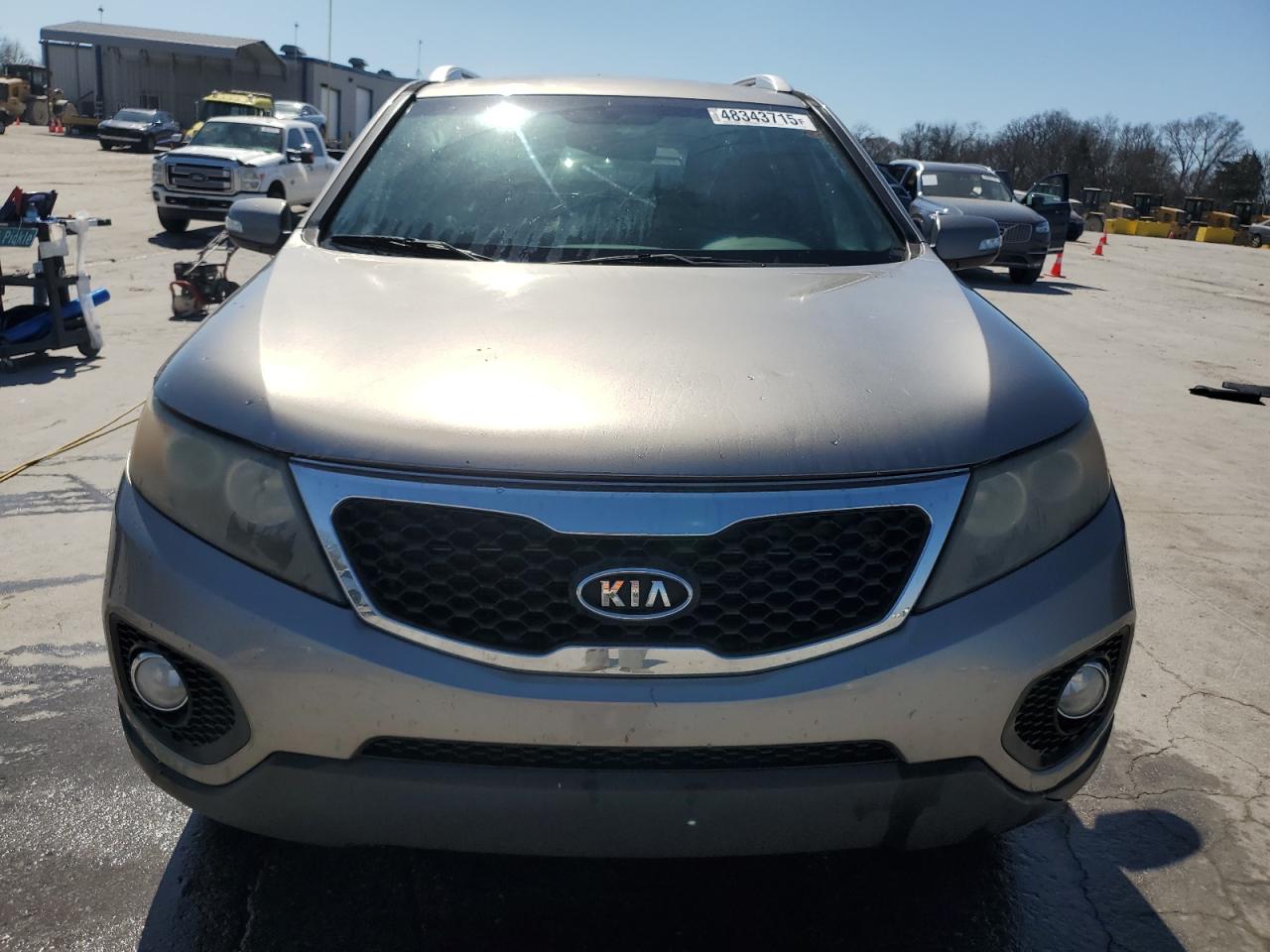 2011 Kia Sorento - Image 5
