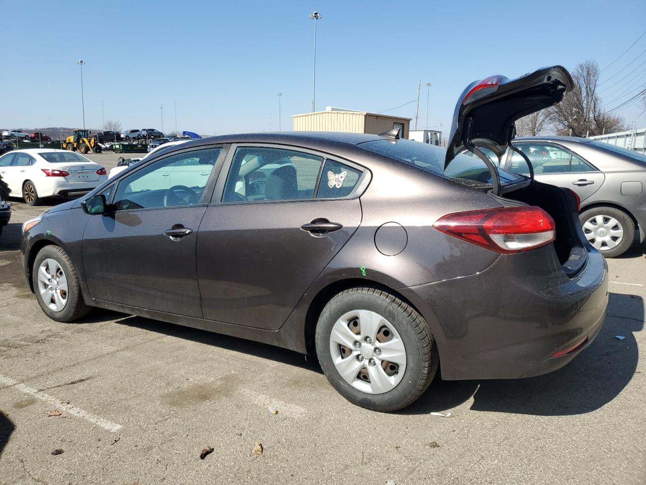 2017 Kia Forte - Image 2