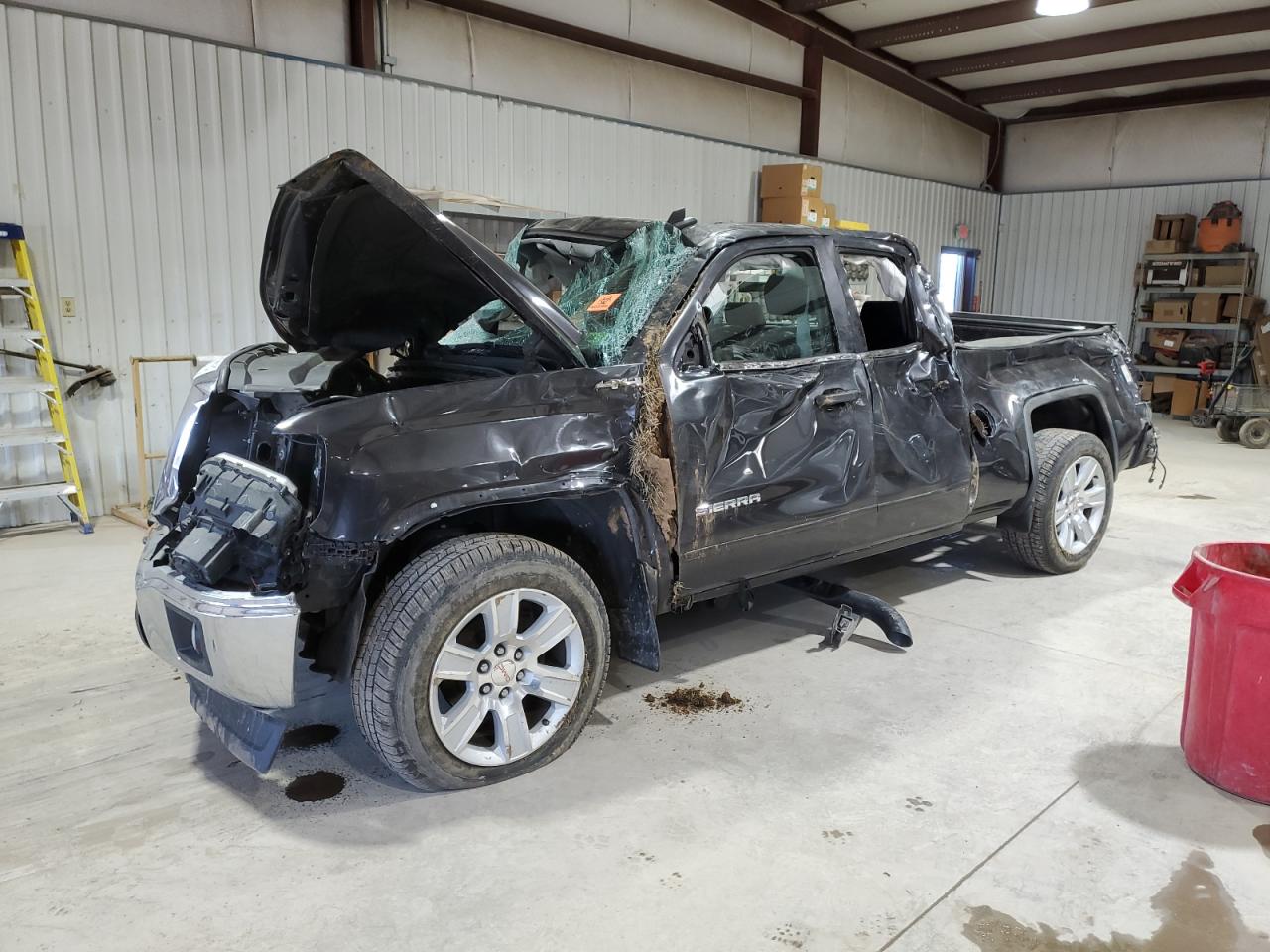 2015 GMC Sierra - Image 1