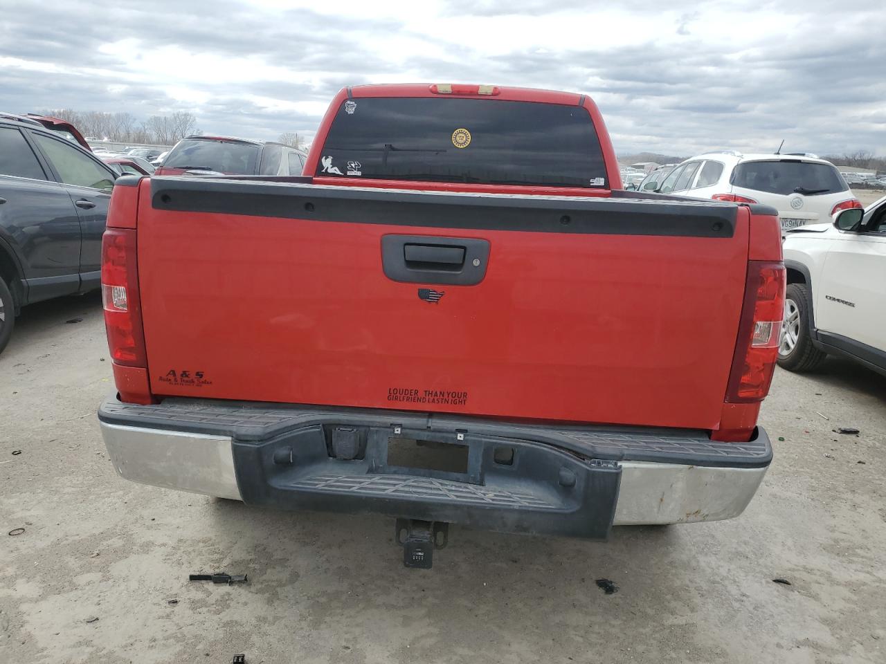 2011 Chevrolet Silverado - Image 6