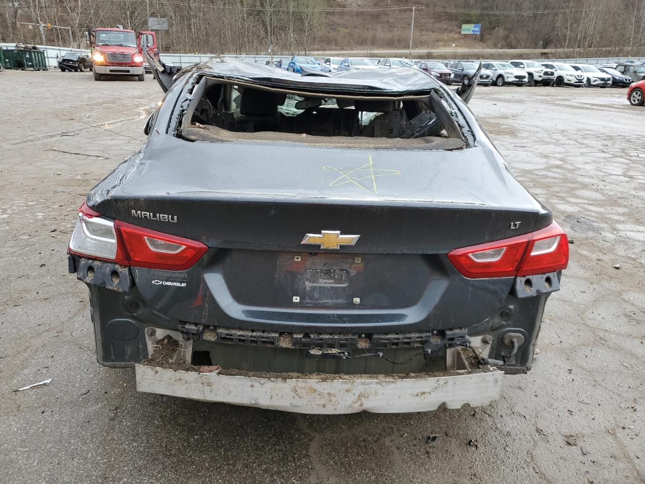 2017 Chevrolet Malibu - Image 6