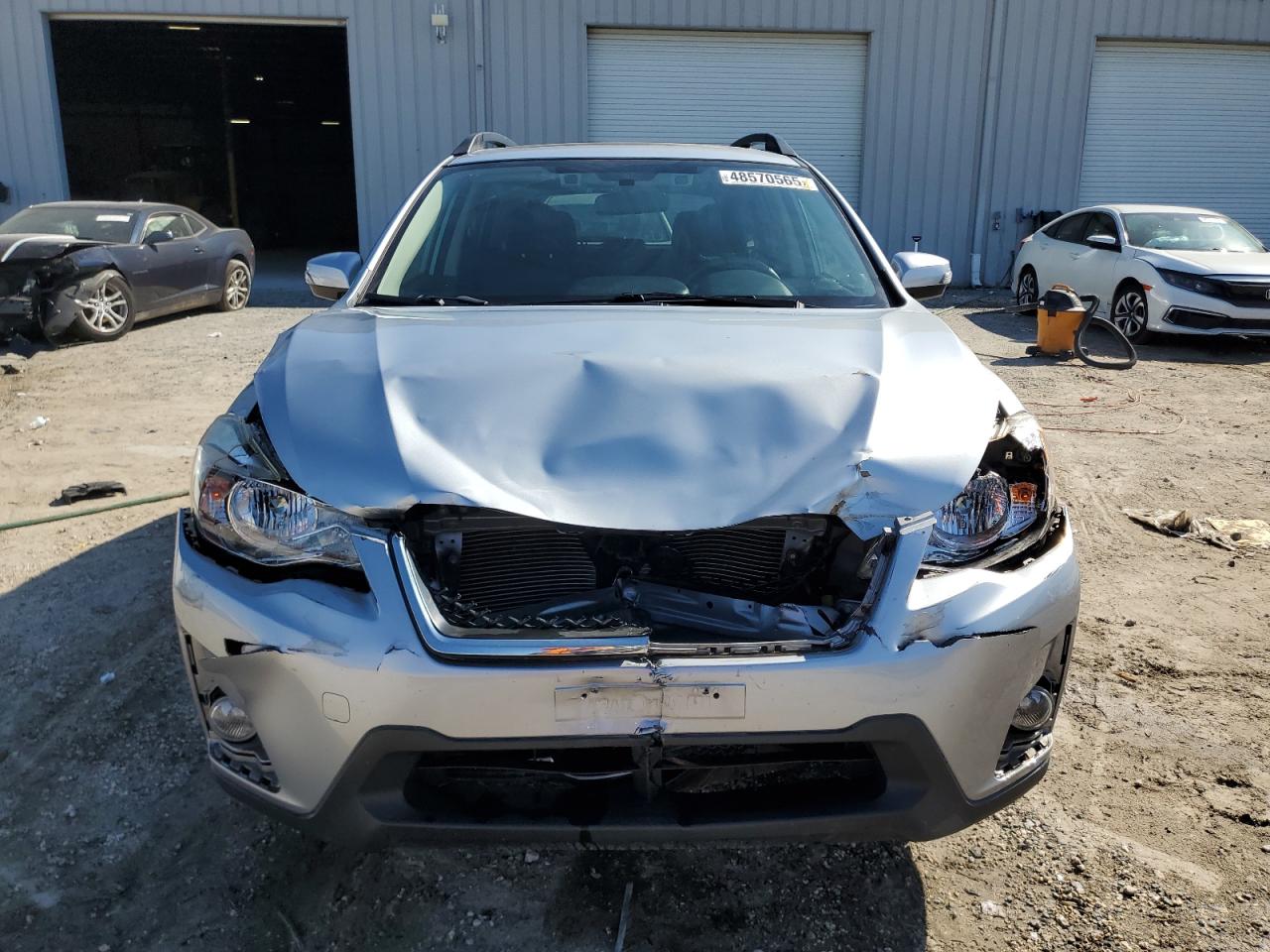 2017 Subaru XV - Image 5
