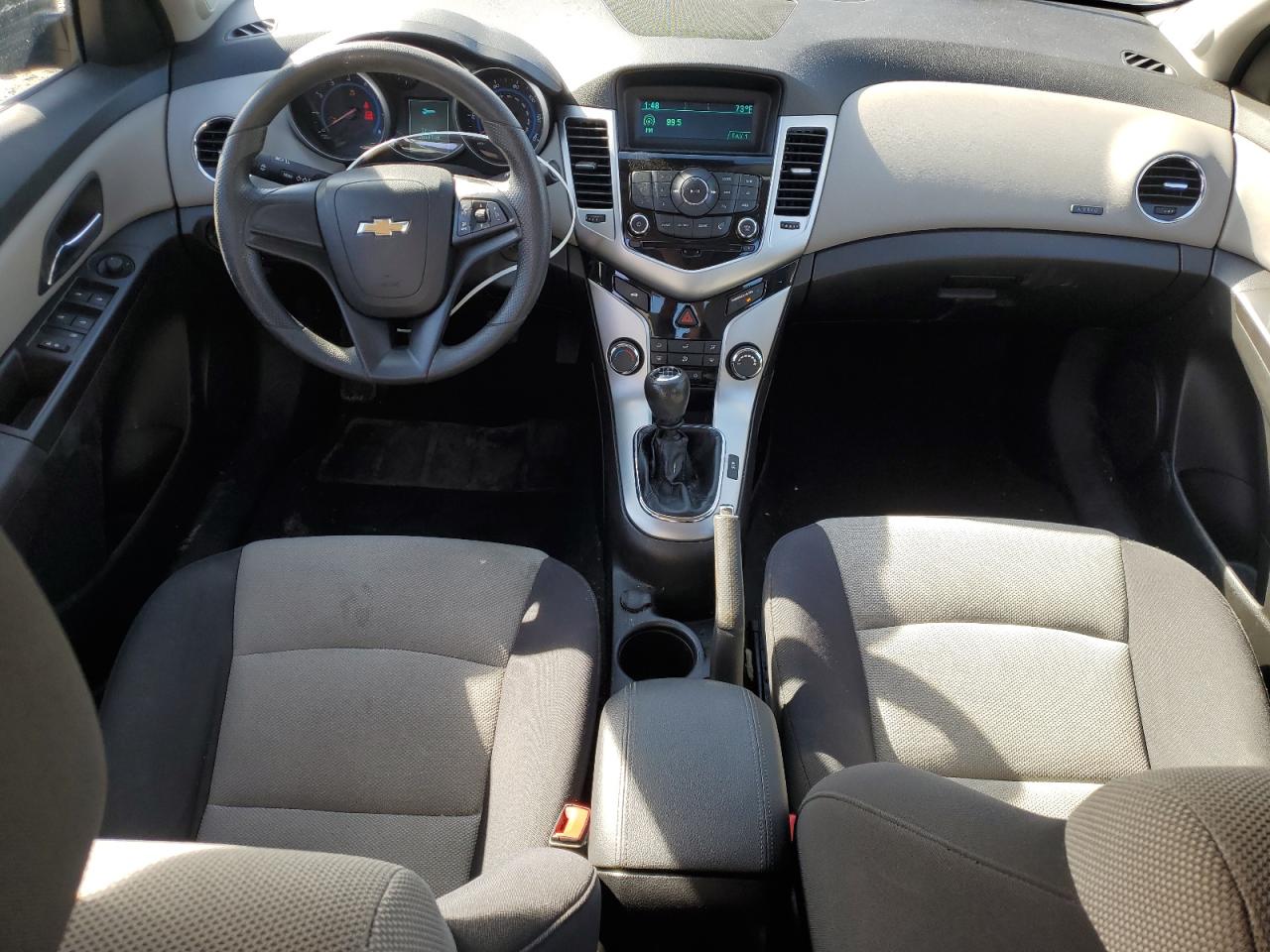 2015 Chevrolet Cruze - Image 8