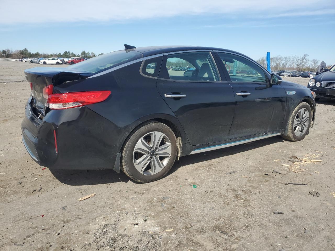 2017 Kia Optima - Image 3