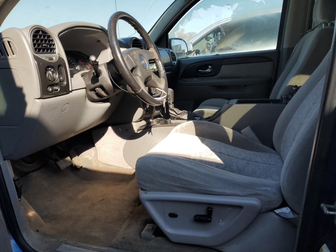 2006 GMC Envoy - Image 7