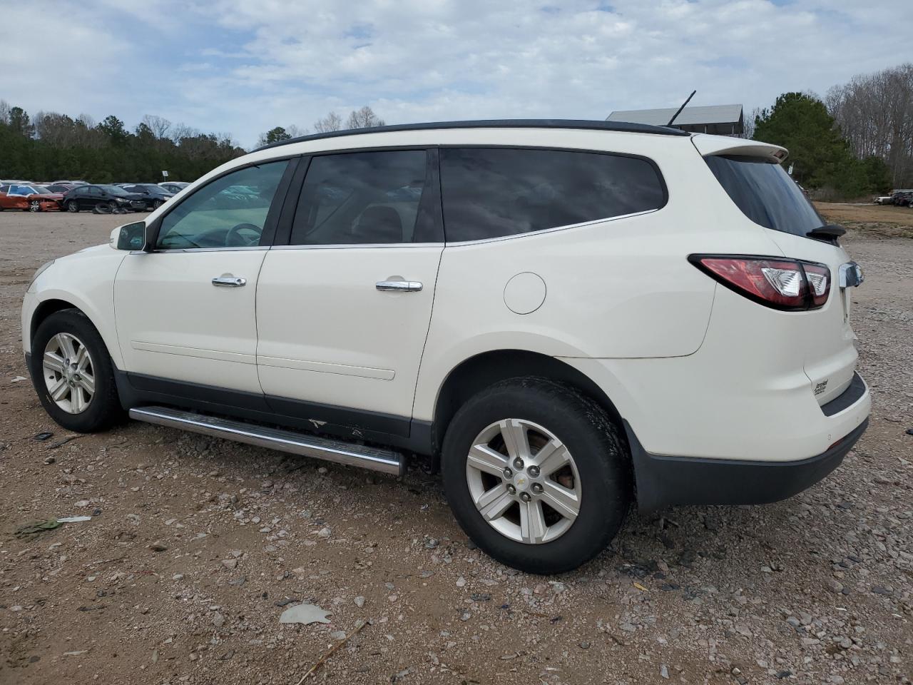 2014 Chevrolet Traverse - Image 2