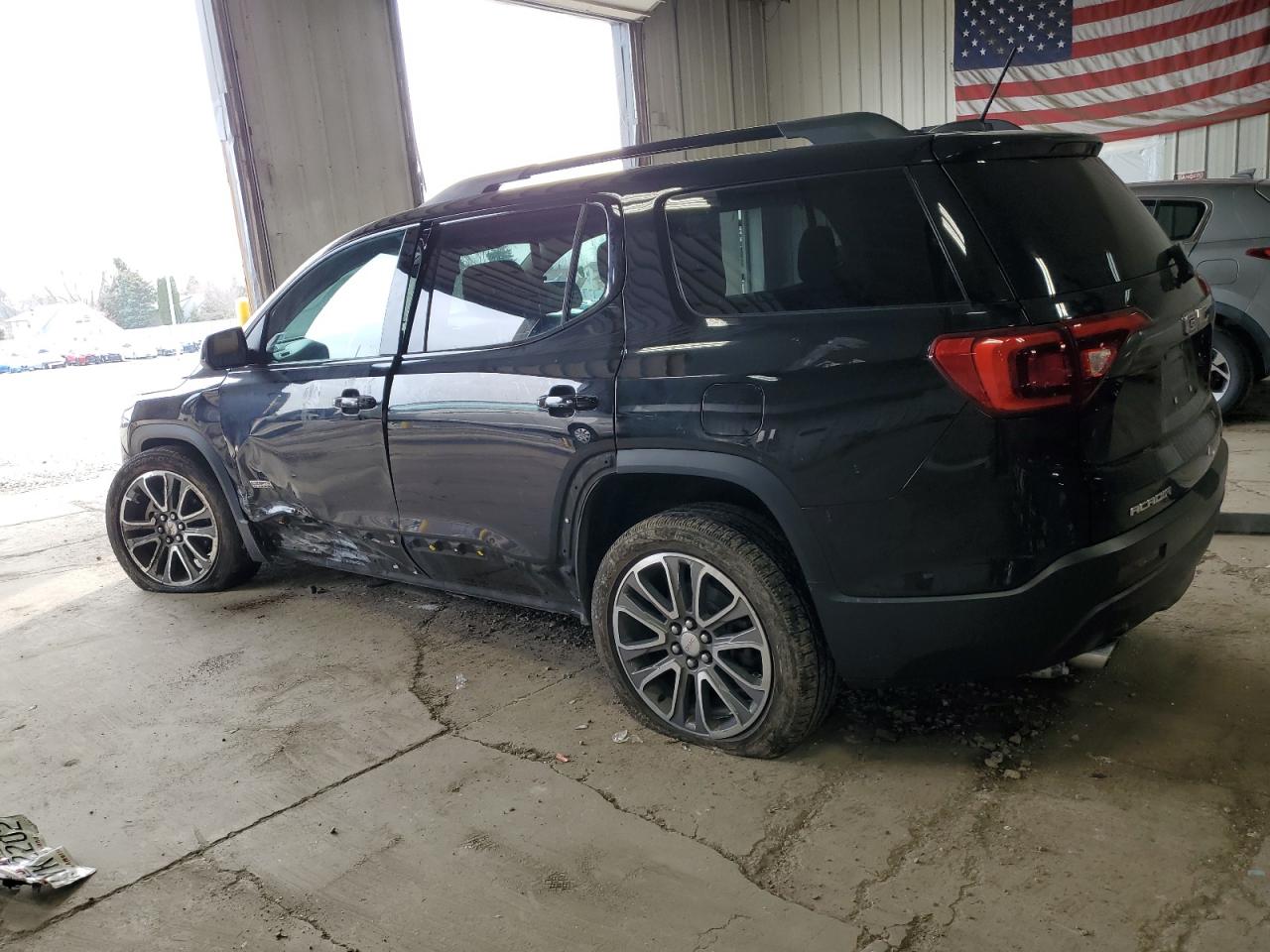 2017 GMC Acadia - Image 2