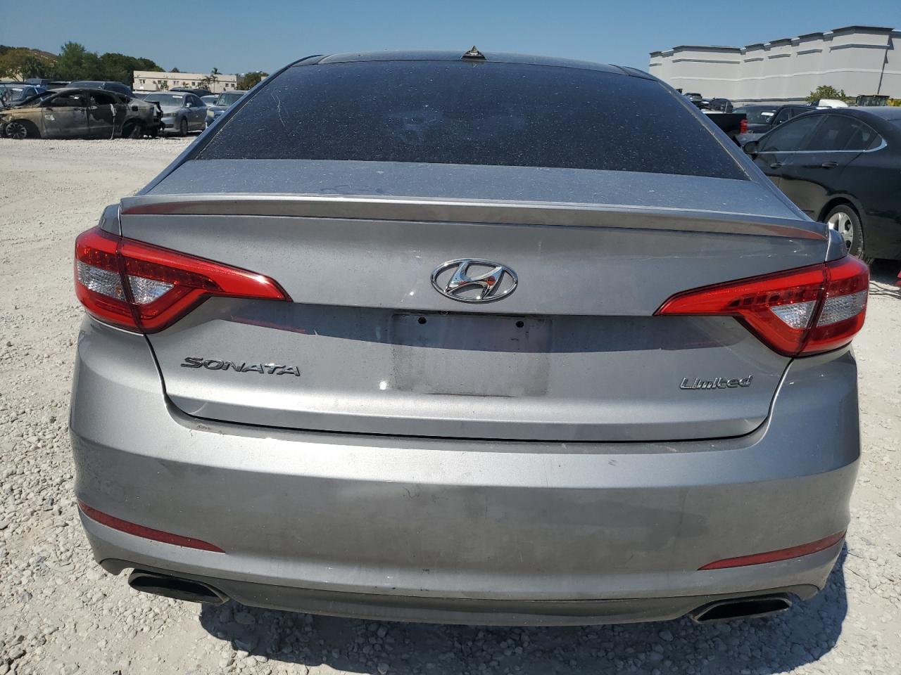 2015 Hyundai Sonata - Image 6