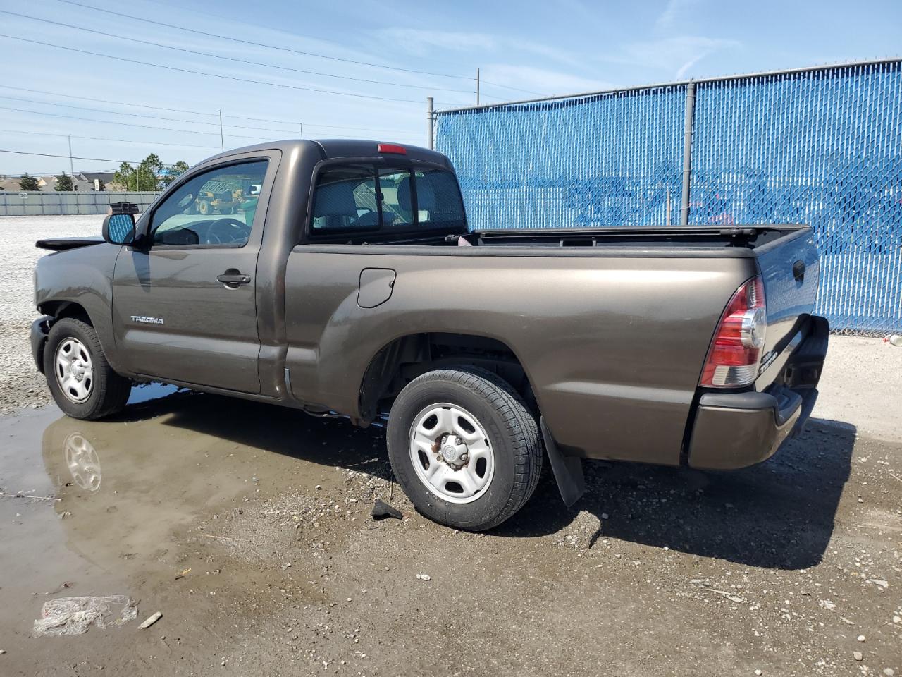 2009 Toyota Tacoma - Image 2