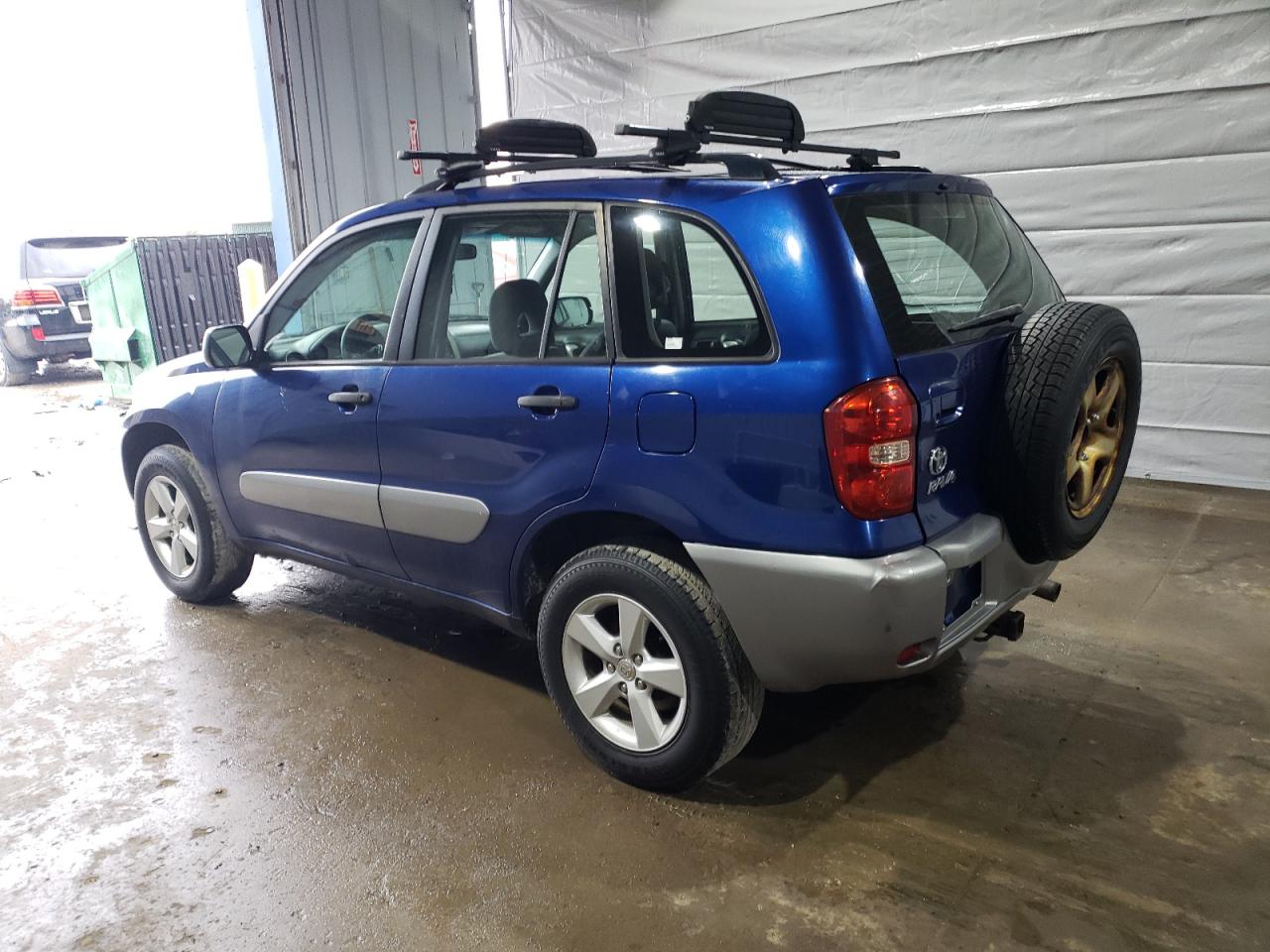 2005 Toyota RAV 4 - Image 2