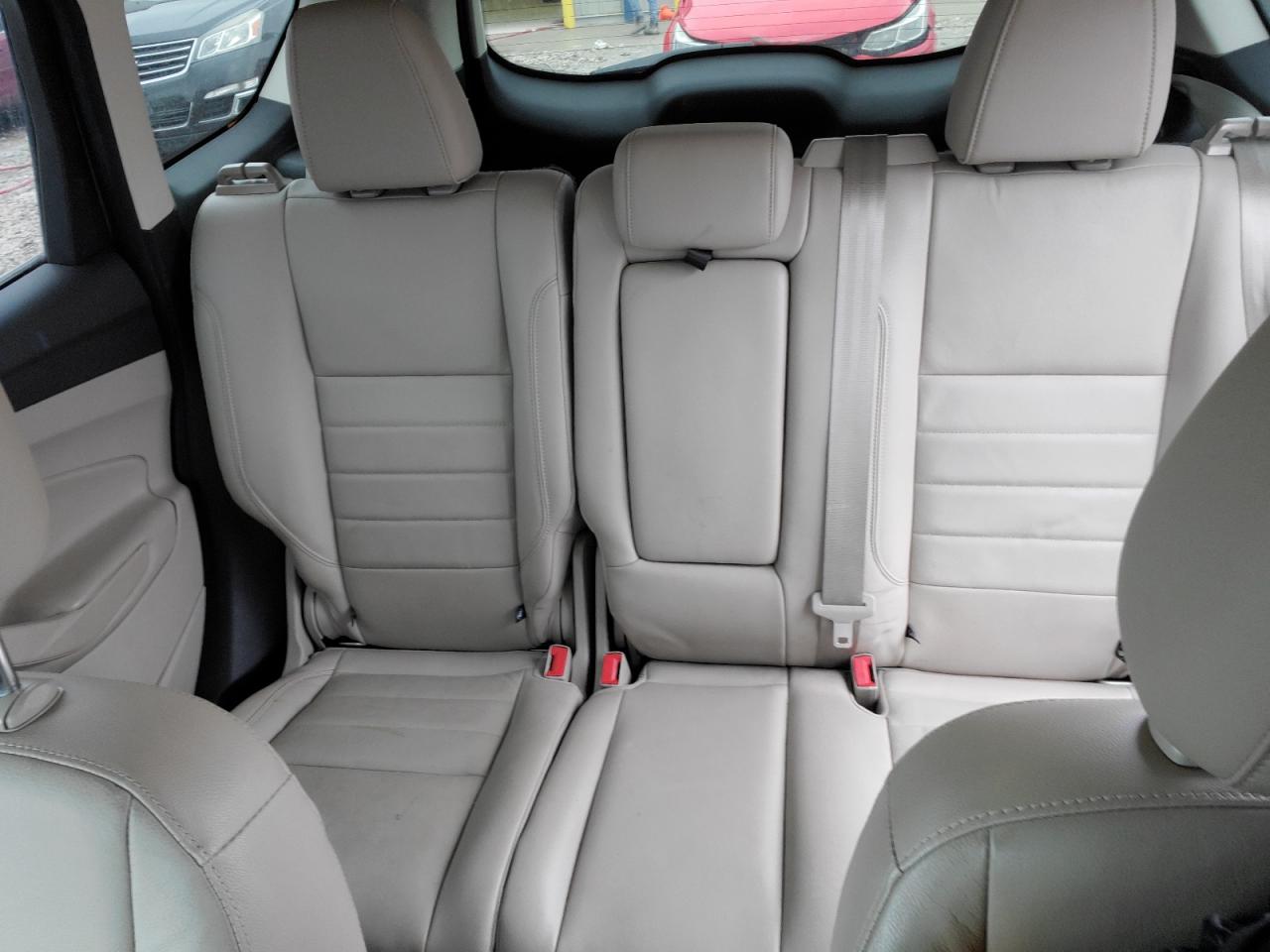 2015 Ford Escape - Image 10