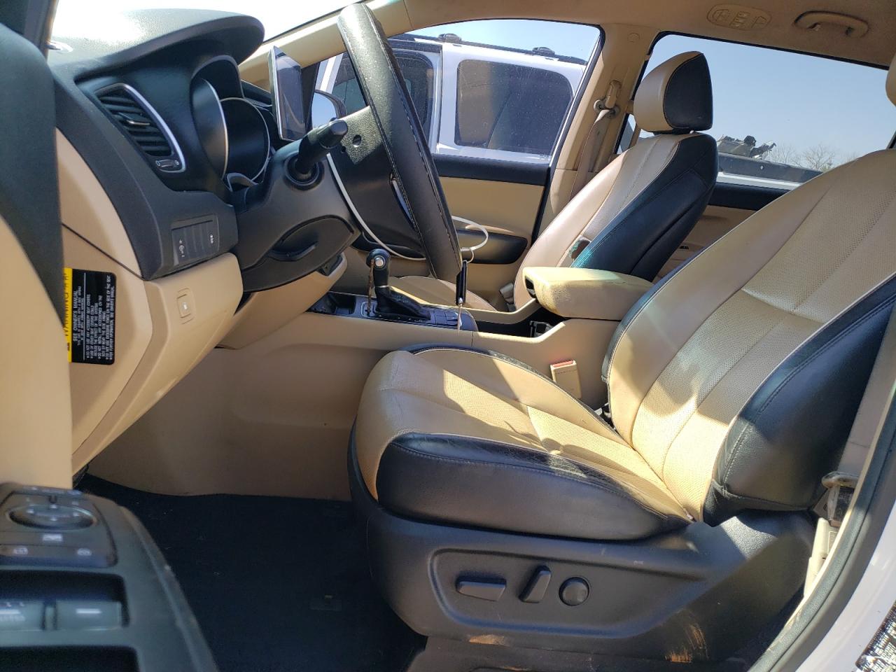2015 Kia Sedona - Image 7