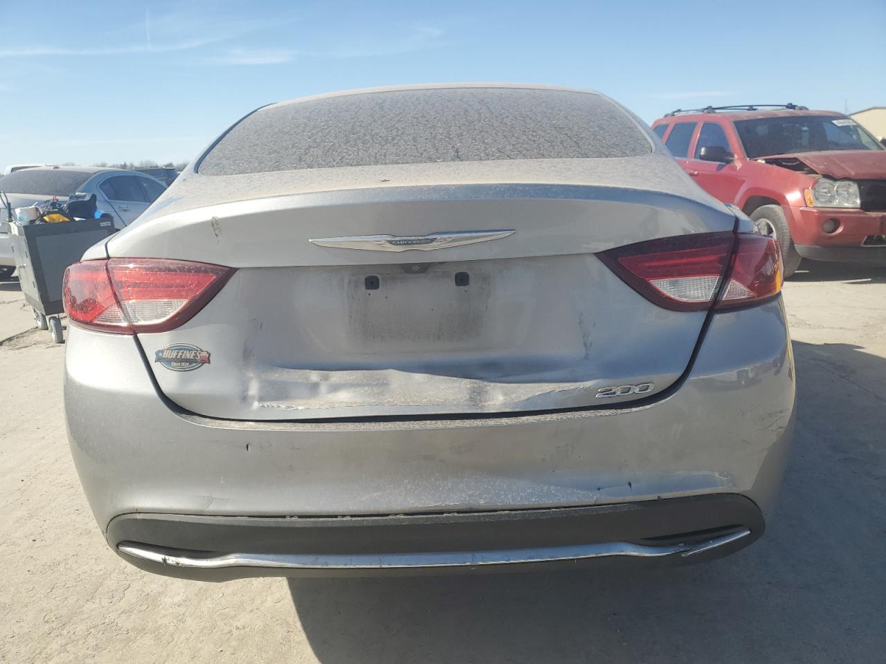 2015 Chrysler 200 - Image 6