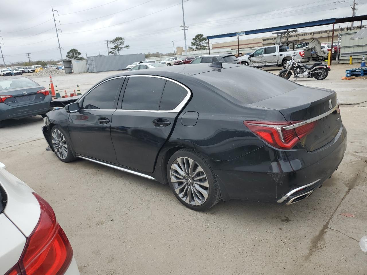 2018 Acura RLX - Image 2
