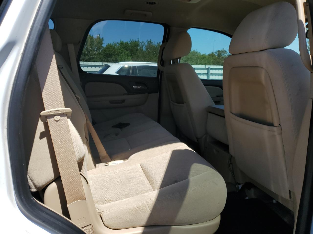 2009 Chevrolet Tahoe - Image 11