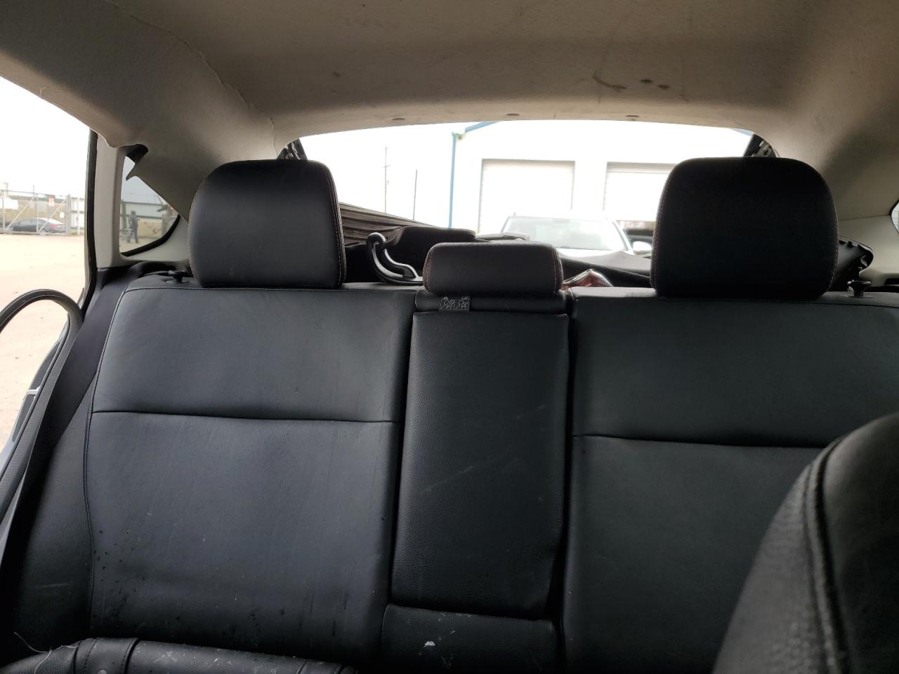 2016 Subaru XV - Image 10