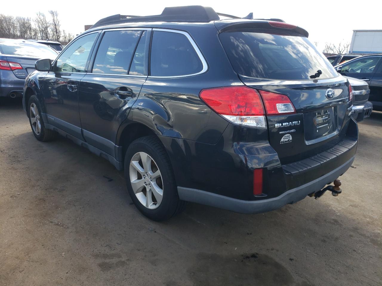 2014 Subaru Outback - Image 2