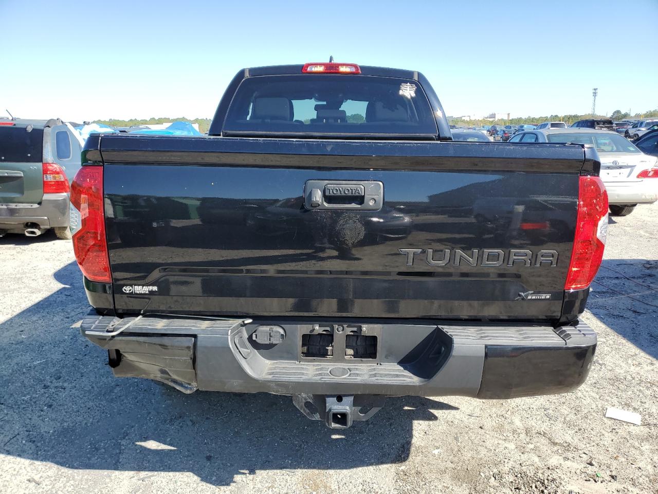 2021 Toyota Tundra - Image 6