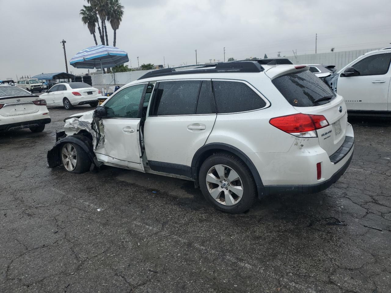 2012 Subaru Outback - Image 2
