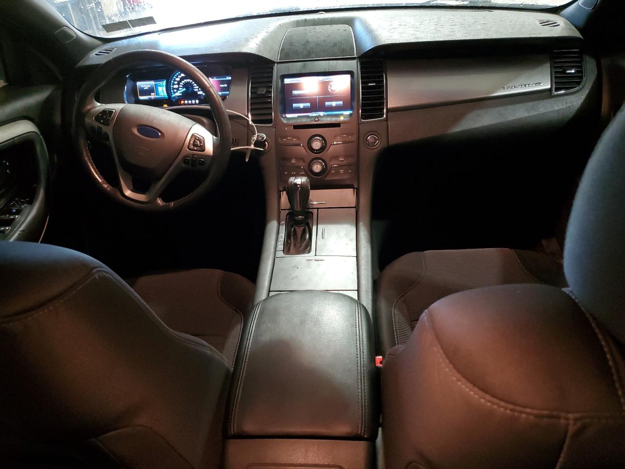 2014 Ford Taurus - Image 8