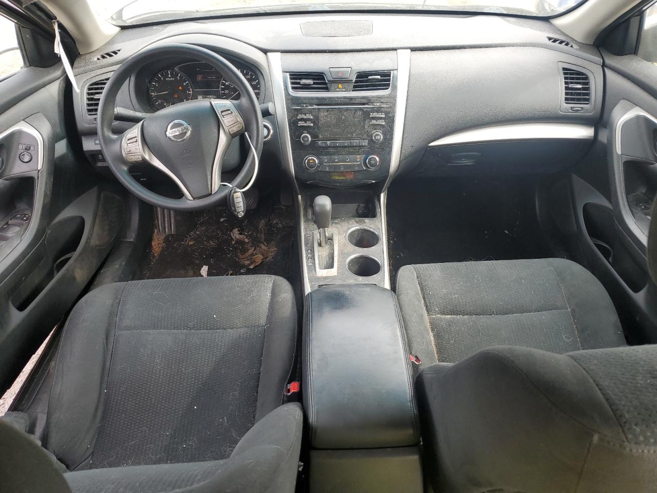2015 Nissan Altima - Image 8