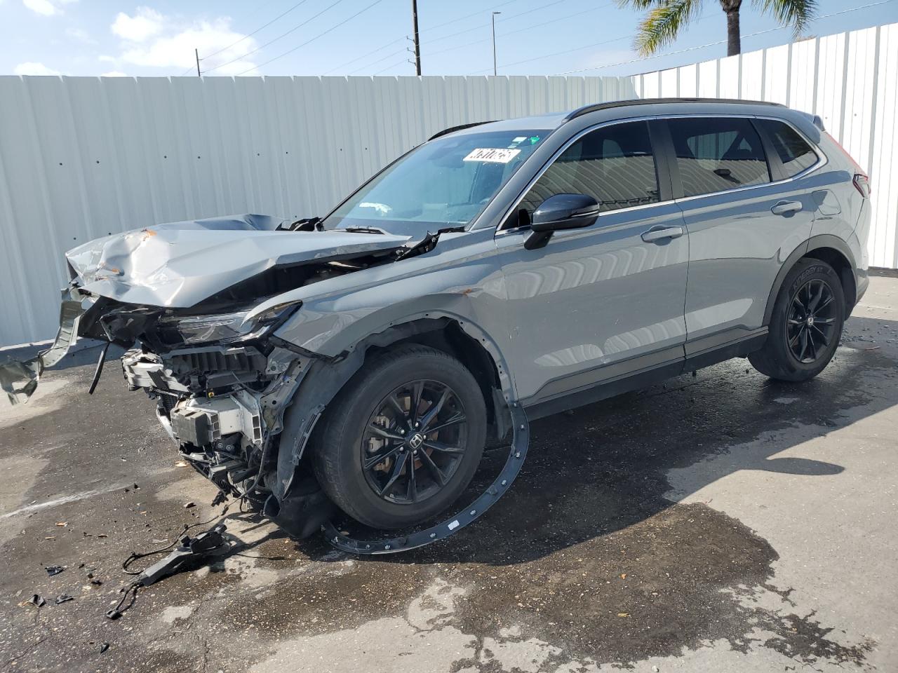 2023 Honda CR-V - Image 1