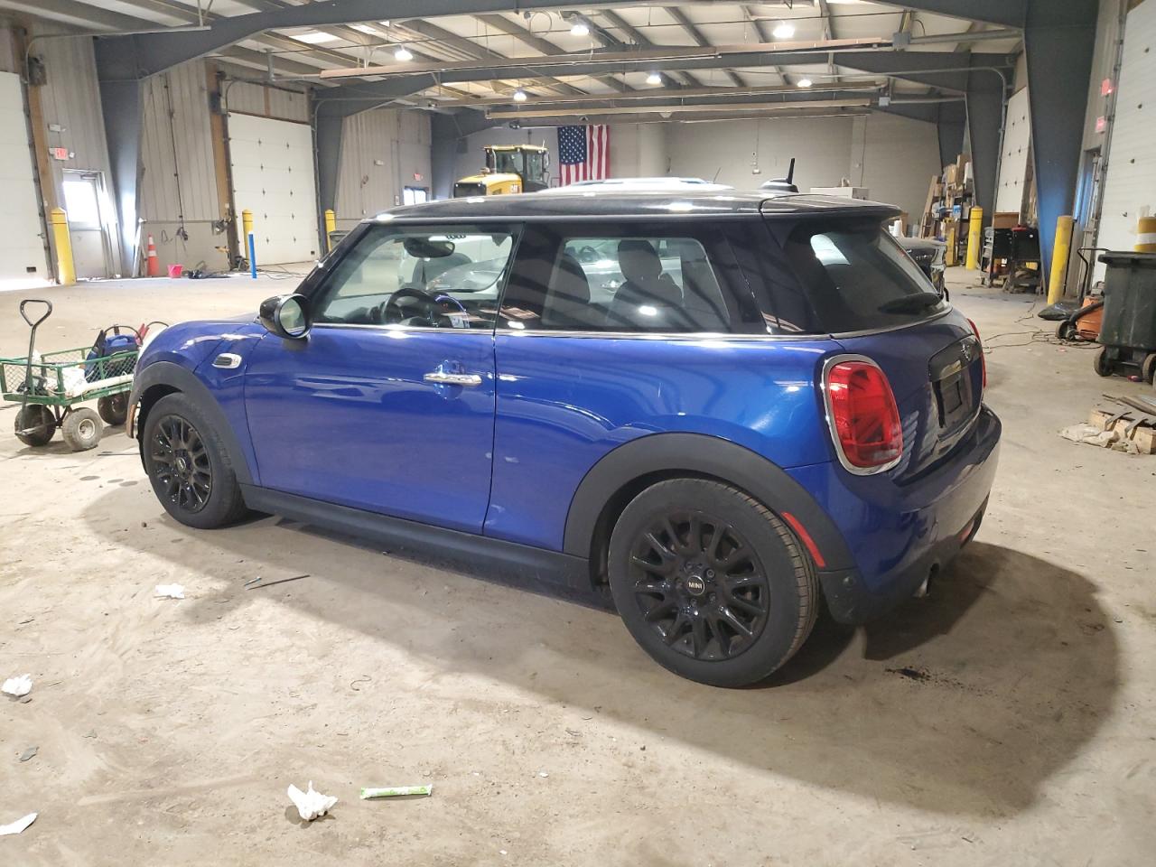 2020 MINI Cooper - Image 2