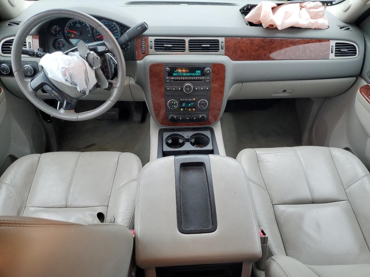 2010 Chevrolet Silverado - Image 8