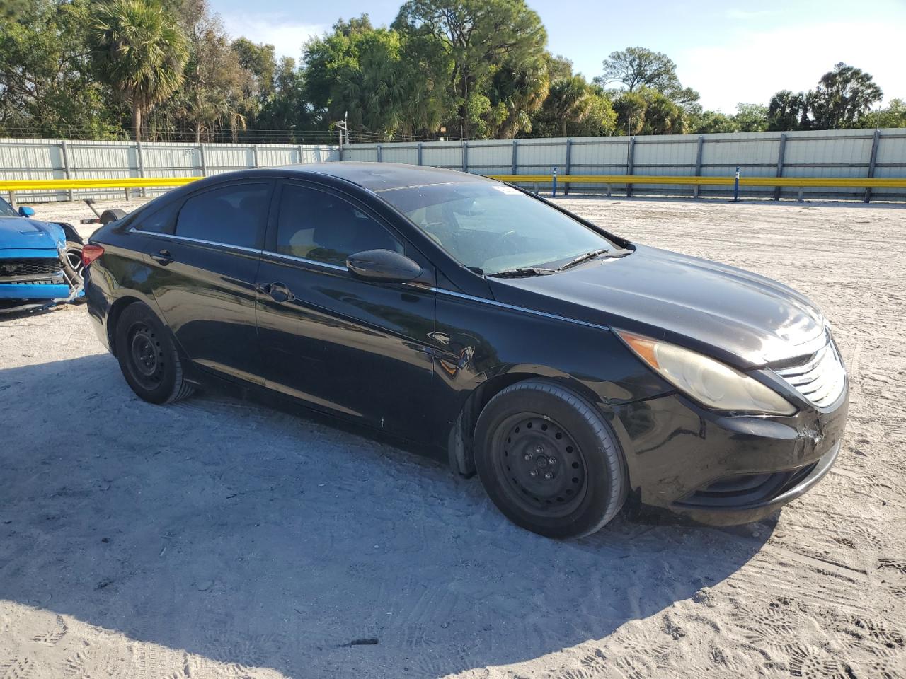 2012 Hyundai Sonata - Image 4