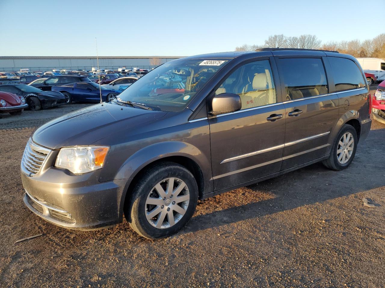 2015 Chrysler Town & Country - Image 1