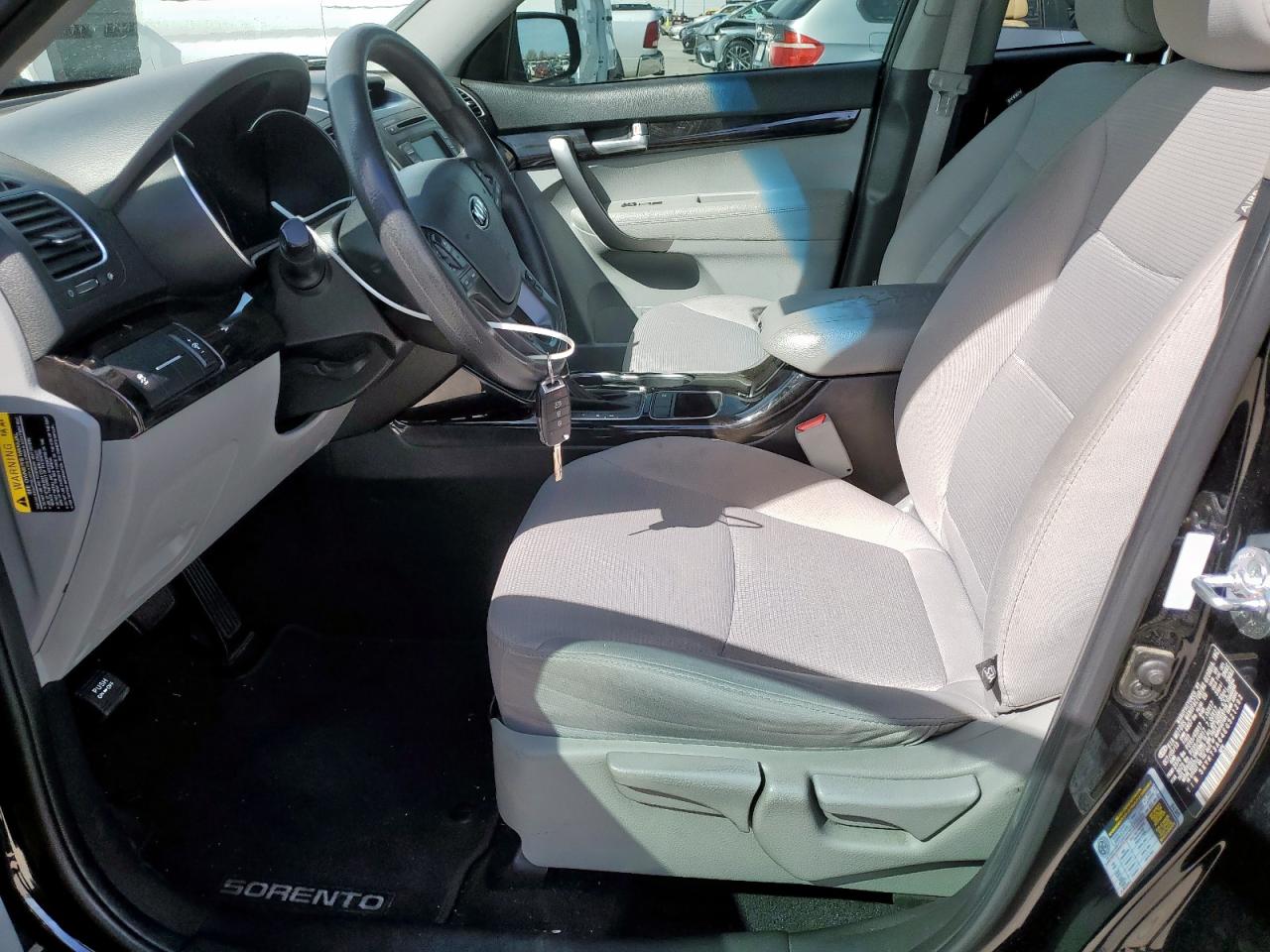 2014 Kia Sorento - Image 7